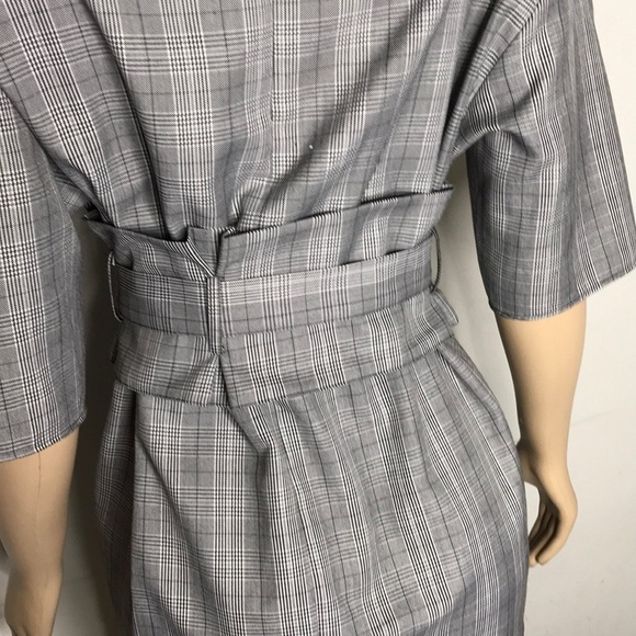 💥💥Zara collection plaid dress size 8 with belt💥 - Picture 6 of 7